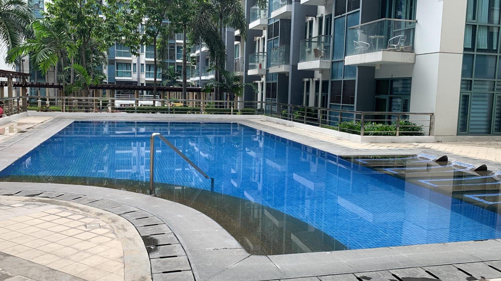 One Palm Tree Villas Condominium - Studio 2Nd Fl With Balcony - Across Terminal 3 Airport Pasay Exterior foto